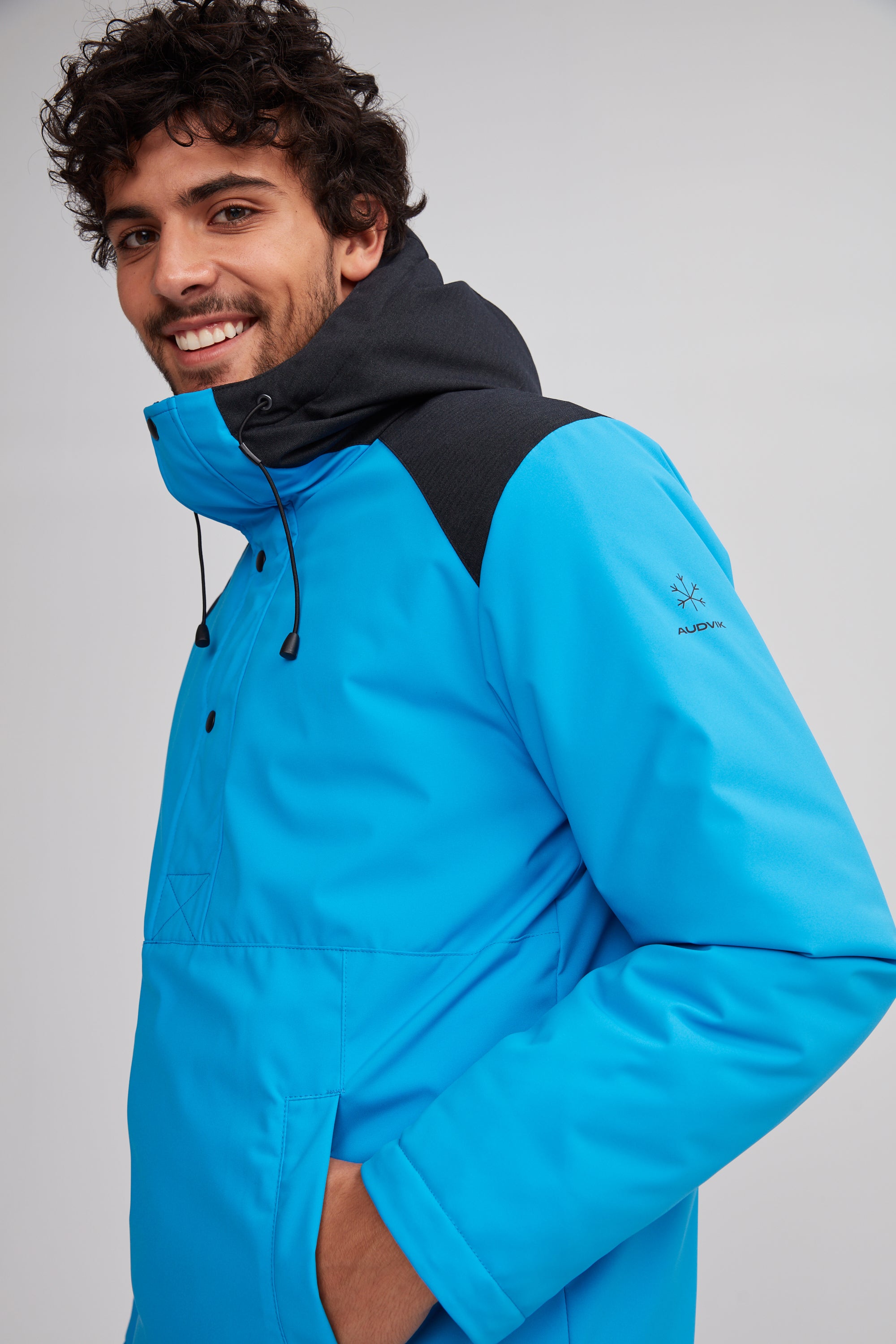 Audvik Pull Over - Winter Coat for men - SECOND HAND