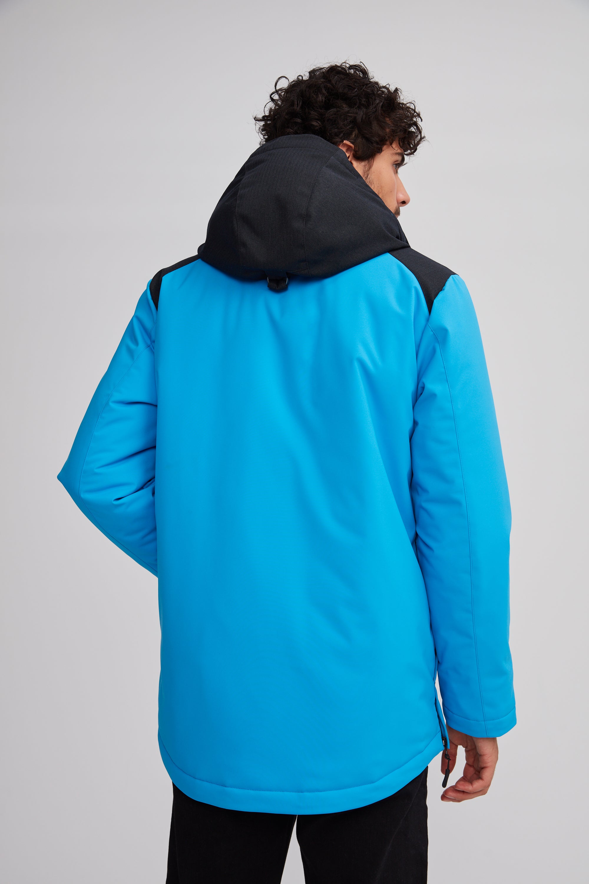 Audvik Pull Over - Winter Coat for men - SECOND HAND