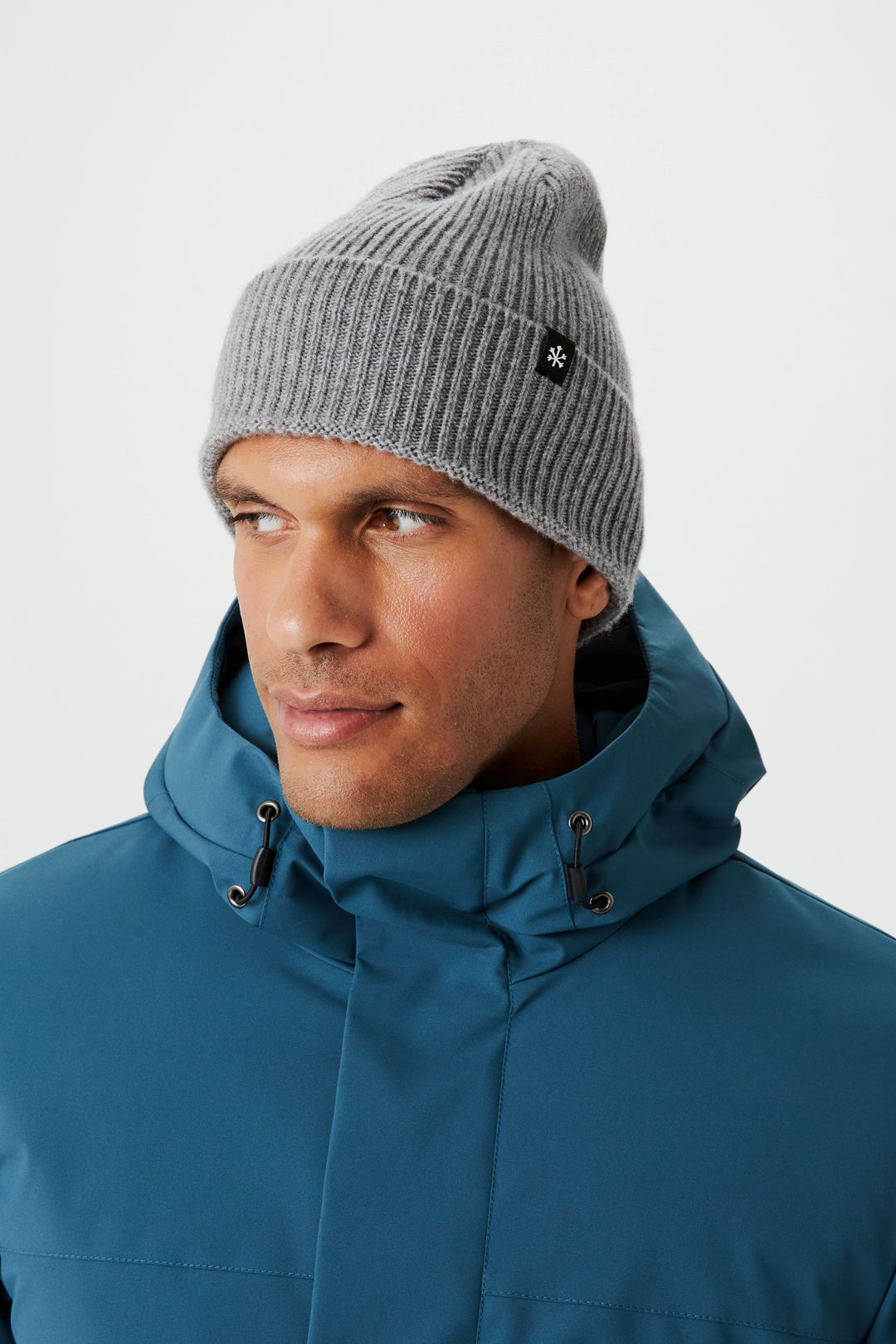 Tuque en tricot de cachemire Audvik Tuque fabriquée au Québec