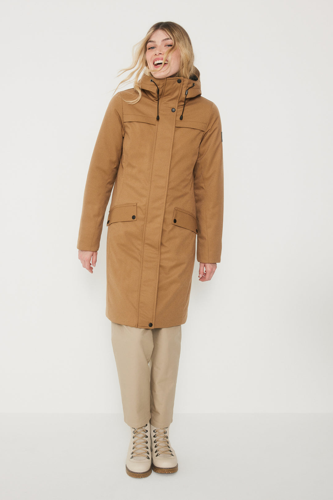 Manteau d'hiver pour femme ALTA Audvik Fait au Québec