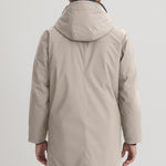 Manteau d'hiver couleur sable pour homme. Tissu recyclé et imperméable